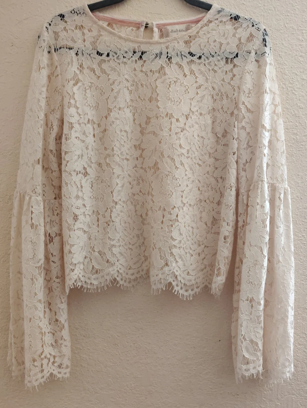 Altar'd State Cream Lace Bell Sleeve Blouse Size M